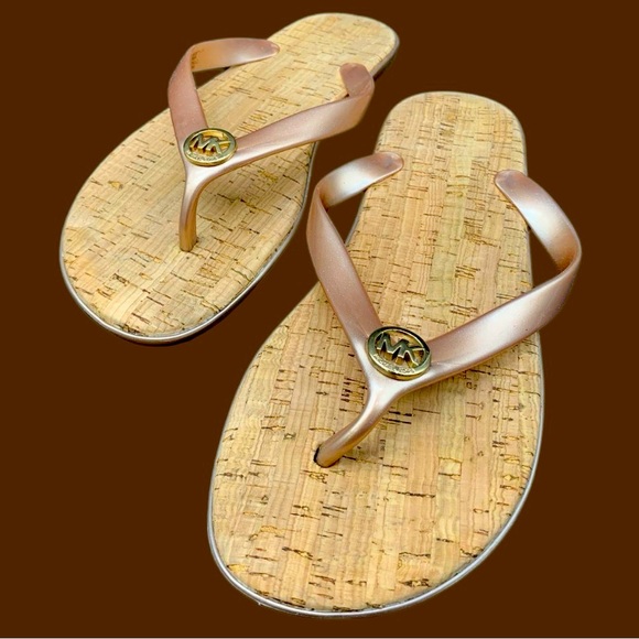 MK Michael Kors Jet Set Jelly Flip Flop Sandals Pink Champagne Straps PVC/Cork 7 - Picture 2 of 8